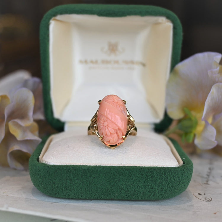 ピンクコーラル 彫りリング