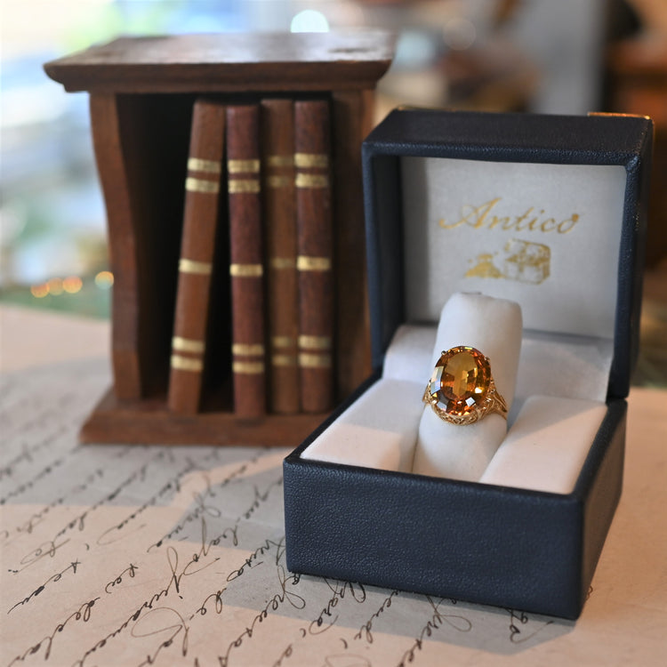 カットの美しい ヴィンテージシトリンリング