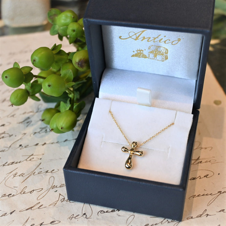 Tiffany クロスネックレス