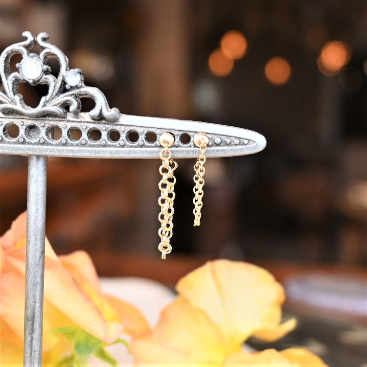 アシンメトリーデザイン ピアス