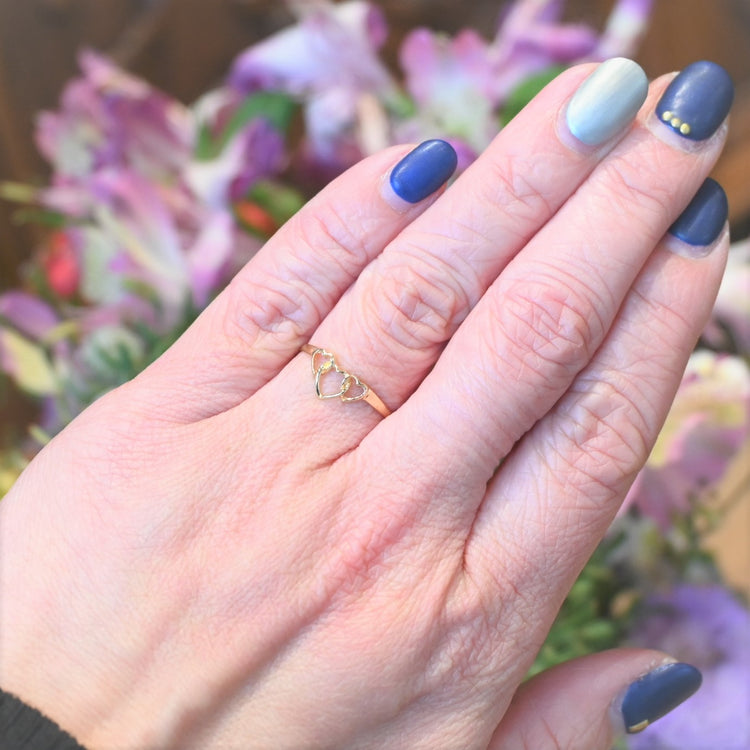 可愛らしい ハートモチーフリング