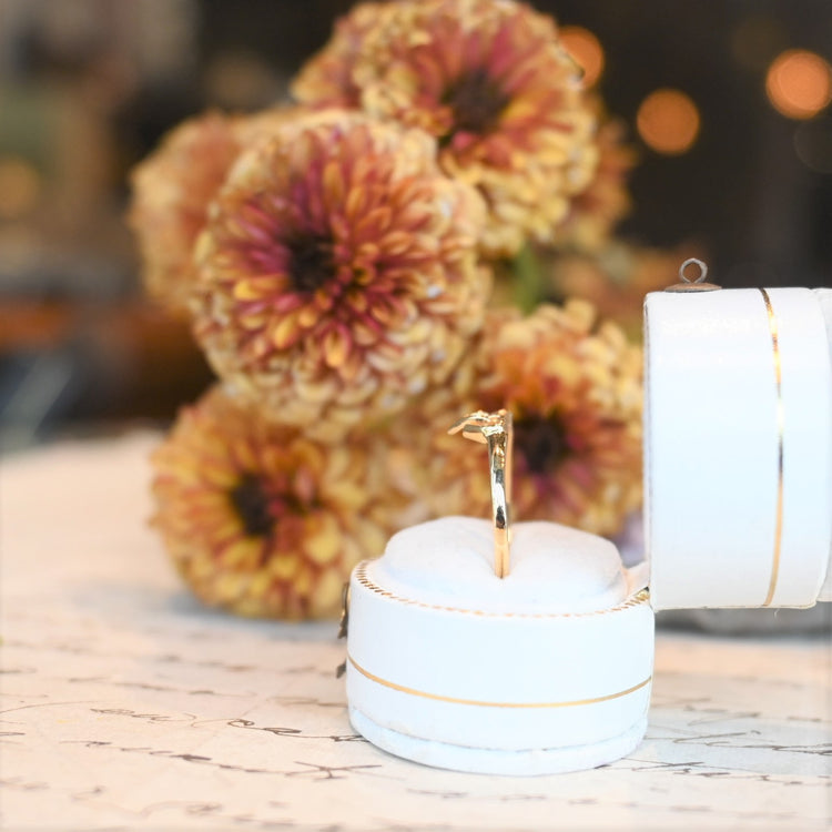 可愛らしい ハートモチーフリング