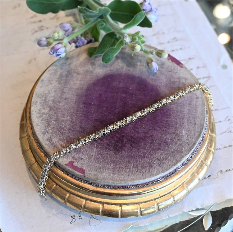 ダイヤモンド デザインブレスレット