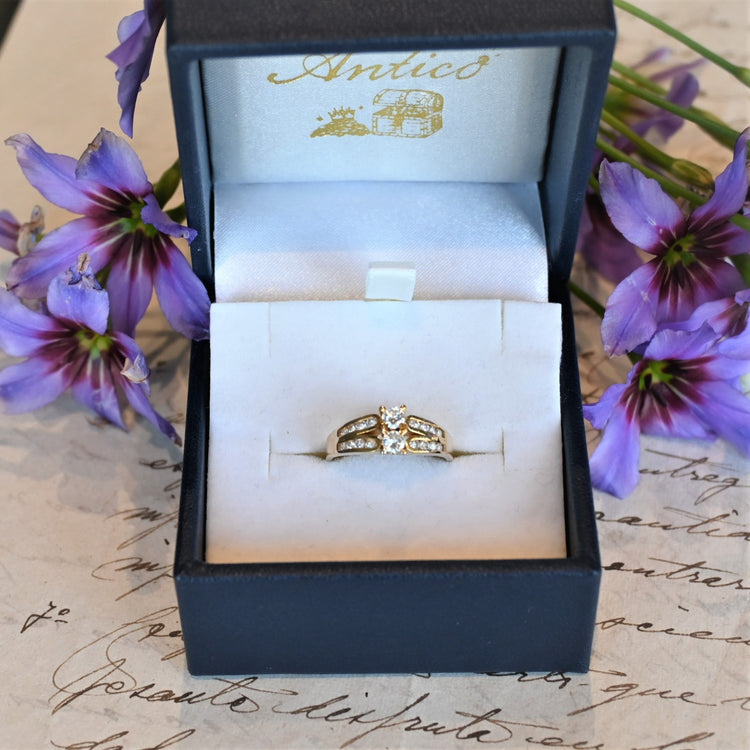 ダイヤモンド デザインリング