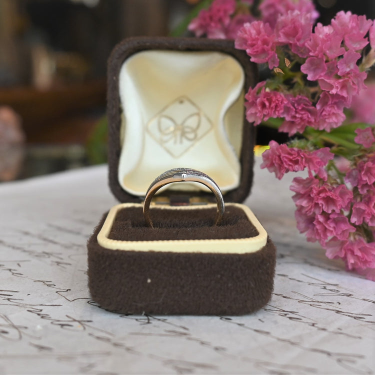 V字コンビリング