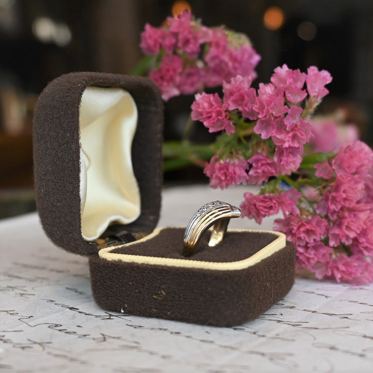 V字コンビリング