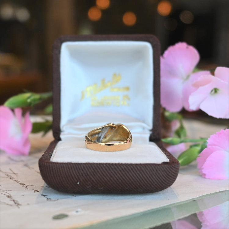 シンプルな ダイヤモンドコンビリング