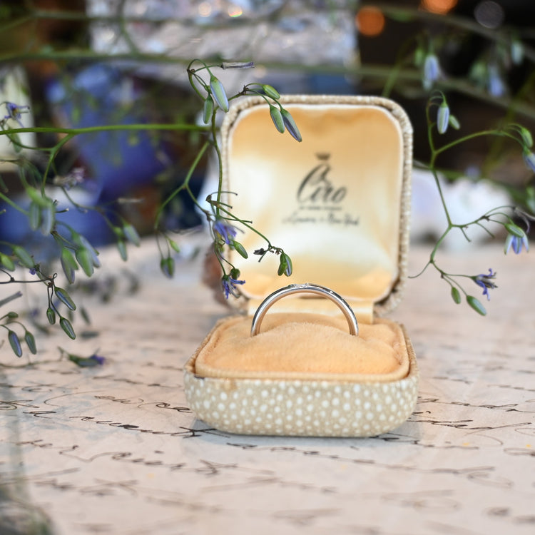 Pomellato ダイヤモンドリング WG