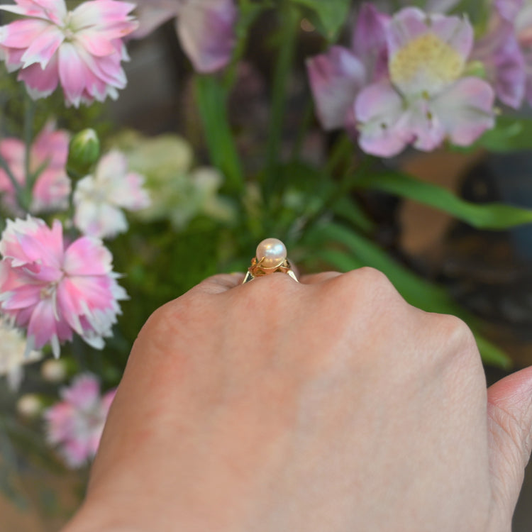 大輪の花の様な パールリング