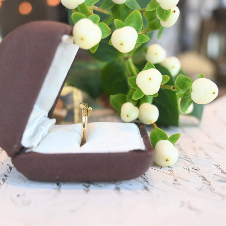 ペリドット デザインリング