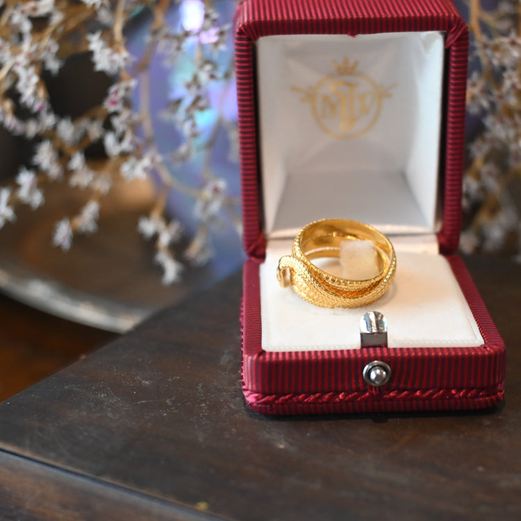 ゴールデンスネーク リング