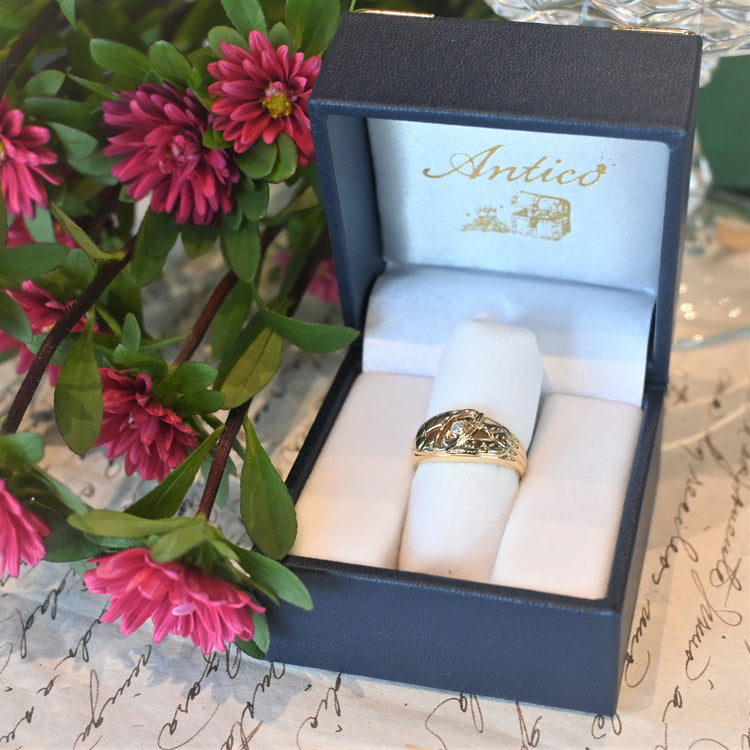 ダイヤモンドデザインリング