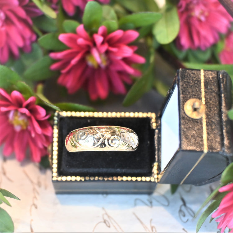 レトロな彫り リング