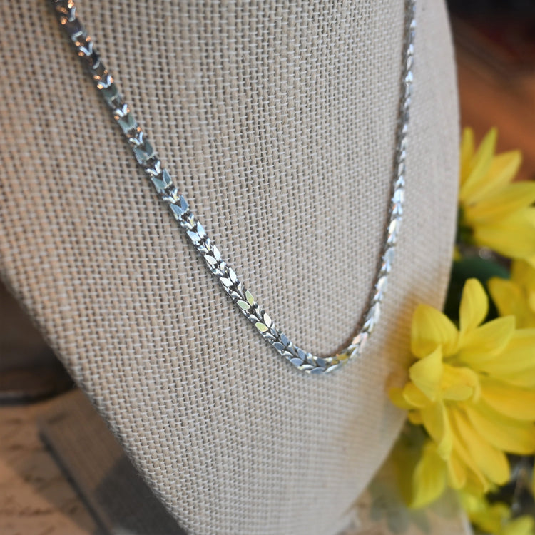 PT1000 デザインネックレス