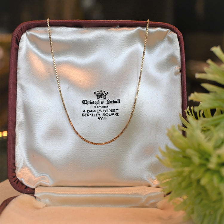 シンプルな ベネチアンチェーン