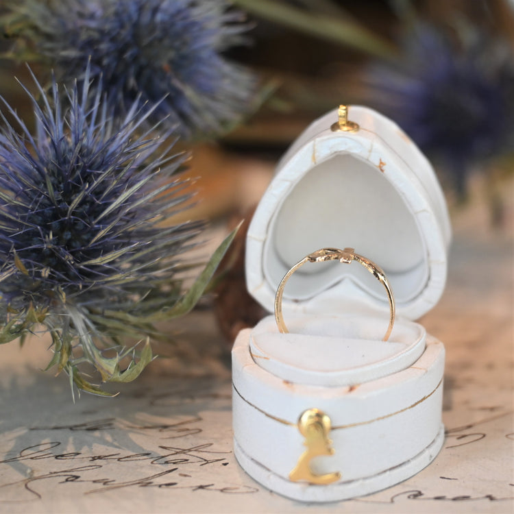 可愛らしいデザイン リング