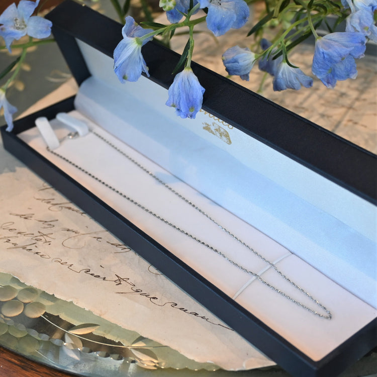 プラチナ デザインネックレス