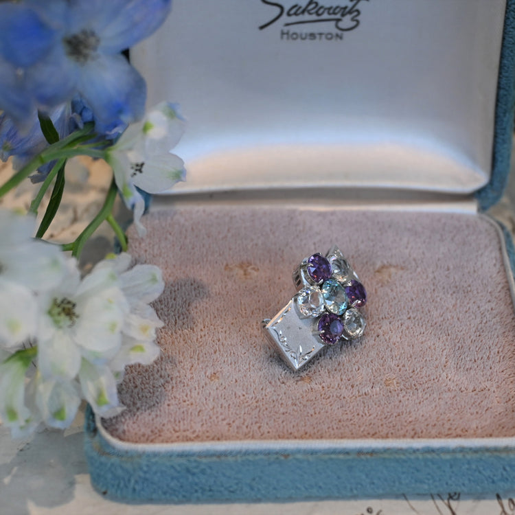 天然石が美しい帯留め