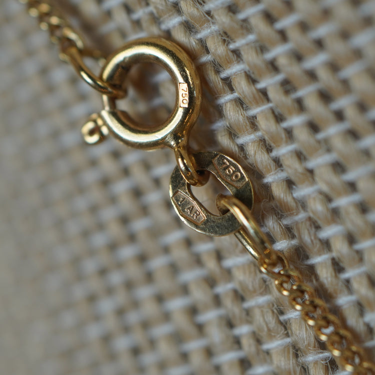 UNOAERRE　女性らしい喜平ネックレス