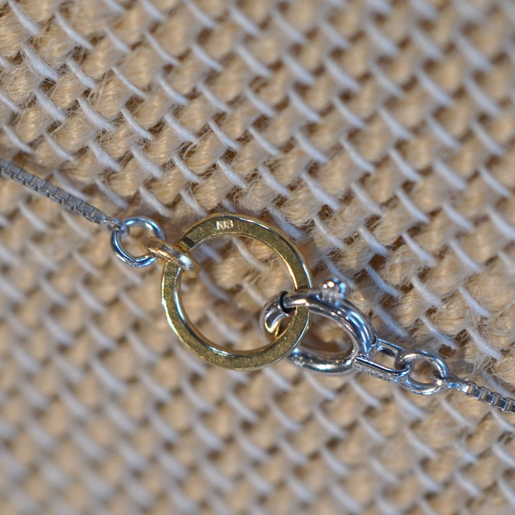 上品な　ベネチアンネックレス