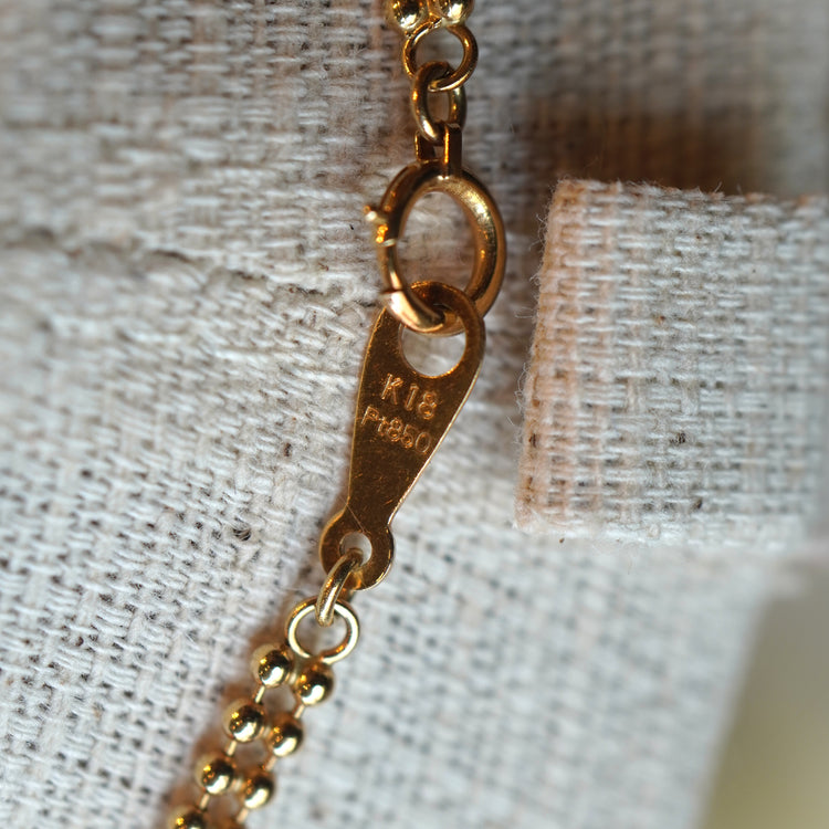 個性的なデザインネックレス