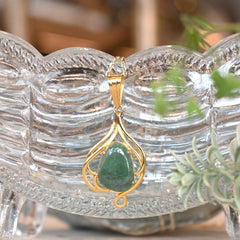 高級翡翠　インテリアや装飾品加工にどうぞ！ 優雅な 翡翠トップ | 芦屋Antico