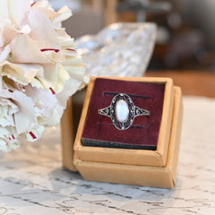 自然古生物学の標本マザーオブパール原石のホームジュエリーの装飾 マザーオブパール シルバーリング from U.K | 芦屋Antico