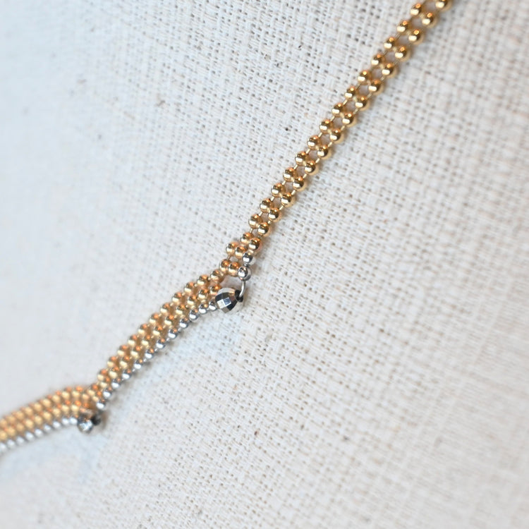 個性的なデザインネックレス