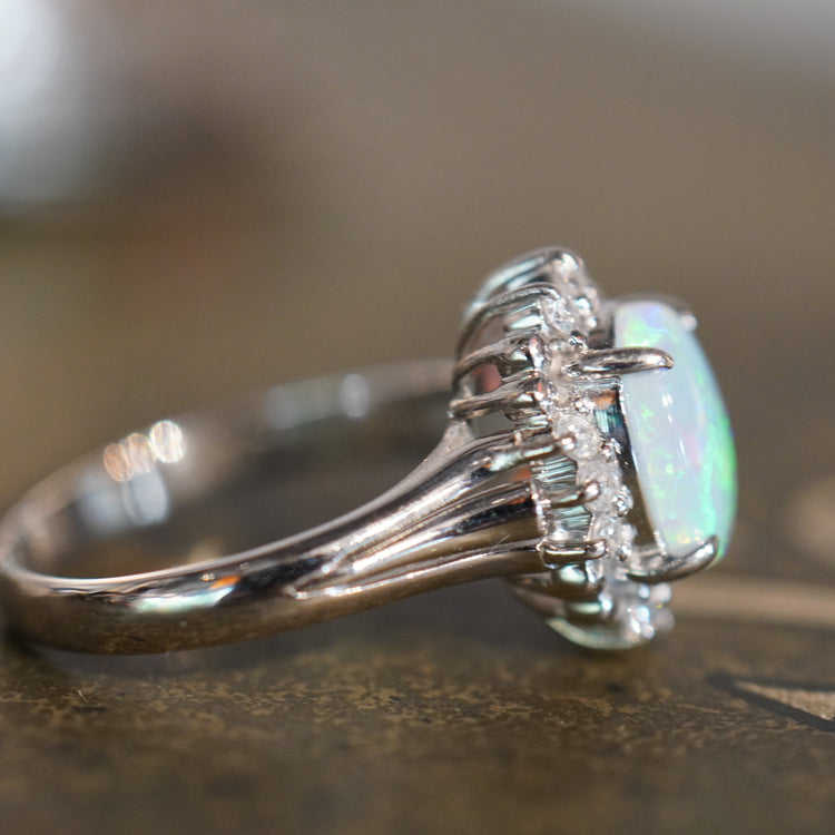大特価◆レア！4℃ 純銀ウォーターオパールの指輪(8号)装飾オパール